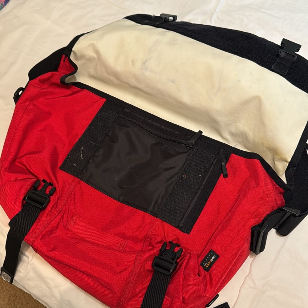 Timbuk2 Red and Black Messenger Bag - Picture 4 of 8